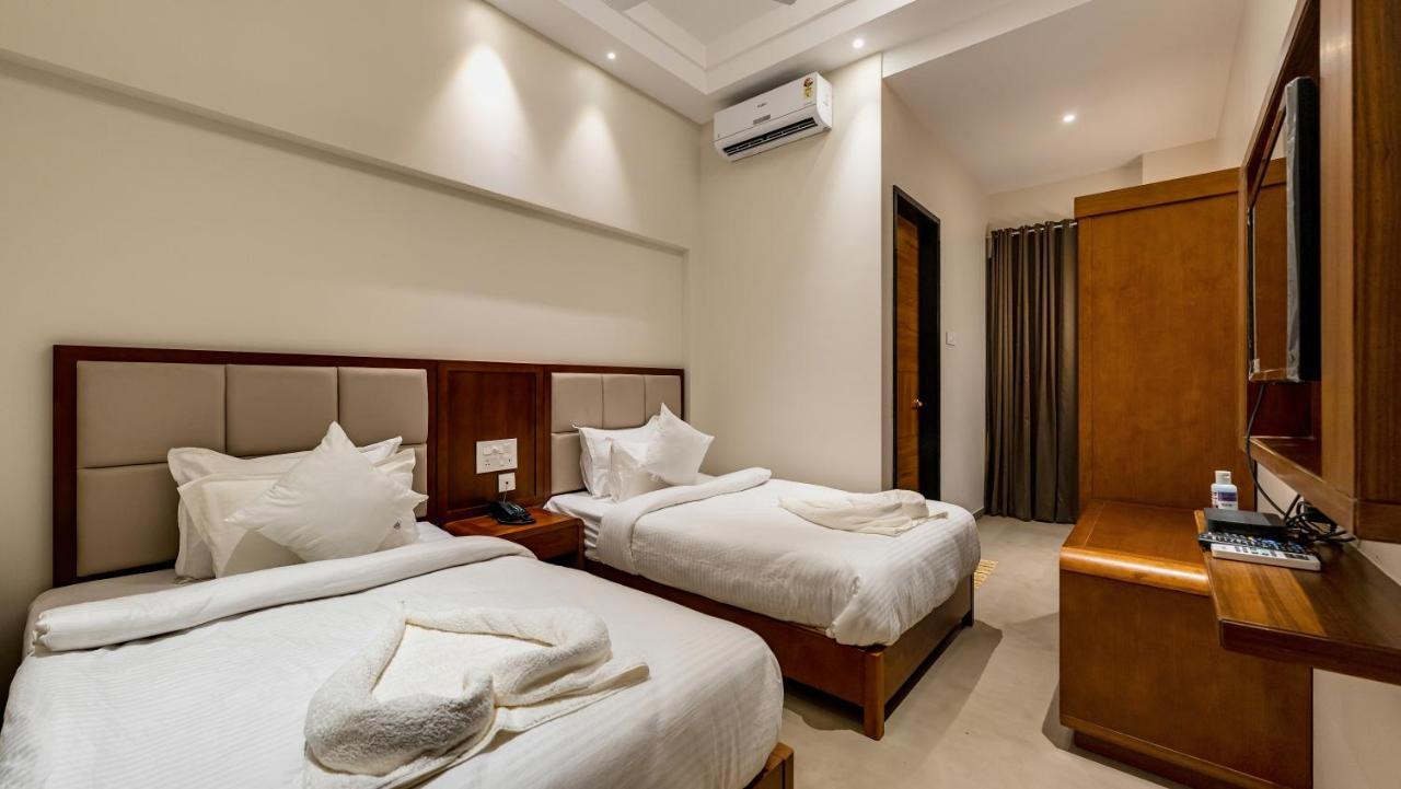 Hotel Grand Regal Chandoli Exterior foto